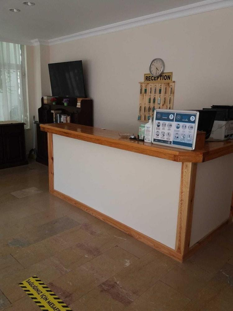 Unver Hotel Marmaris Bagian luar foto
