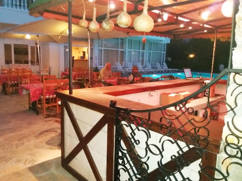 Unver Hotel Marmaris Bagian luar foto
