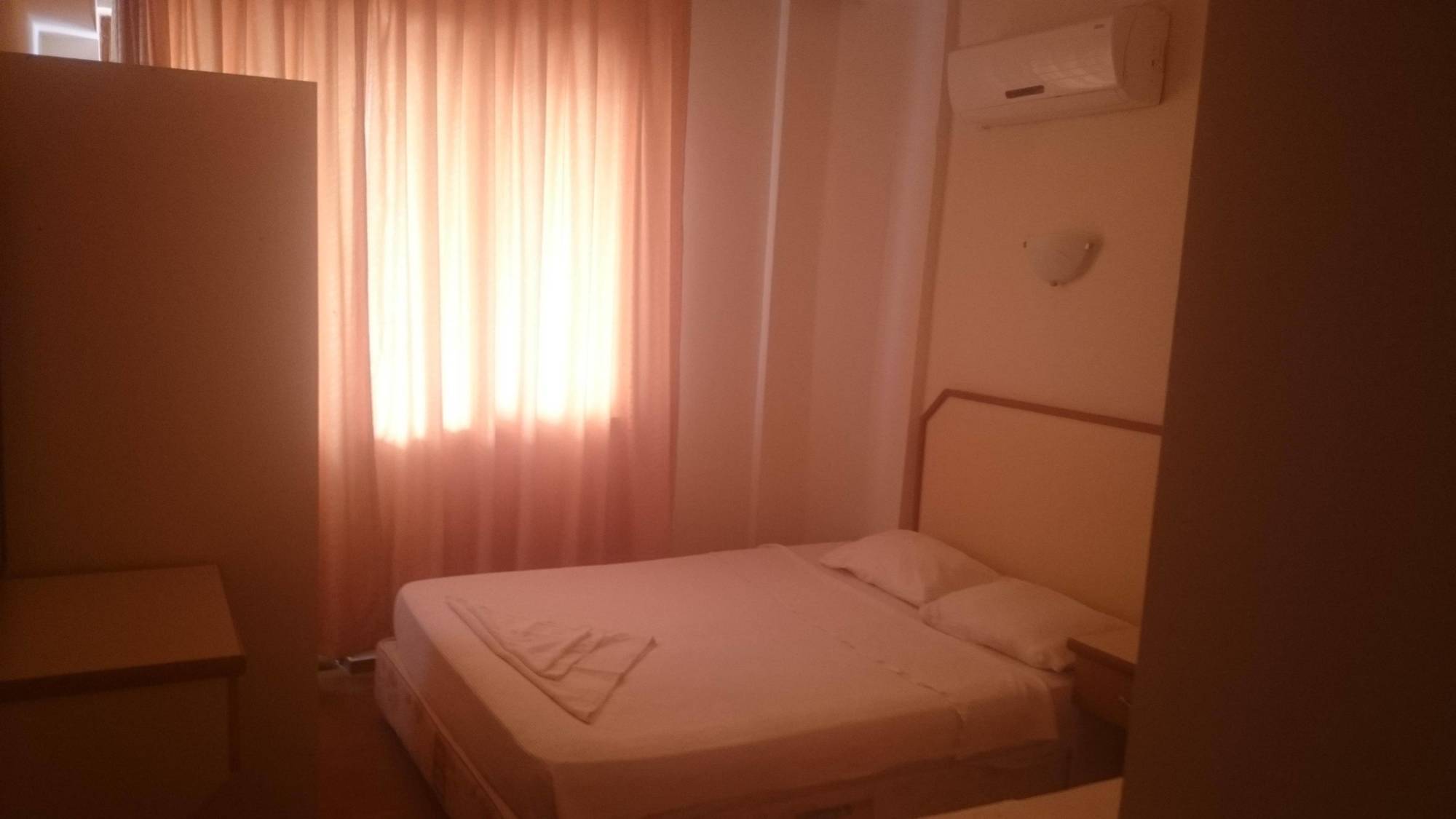 Unver Hotel Marmaris Bagian luar foto