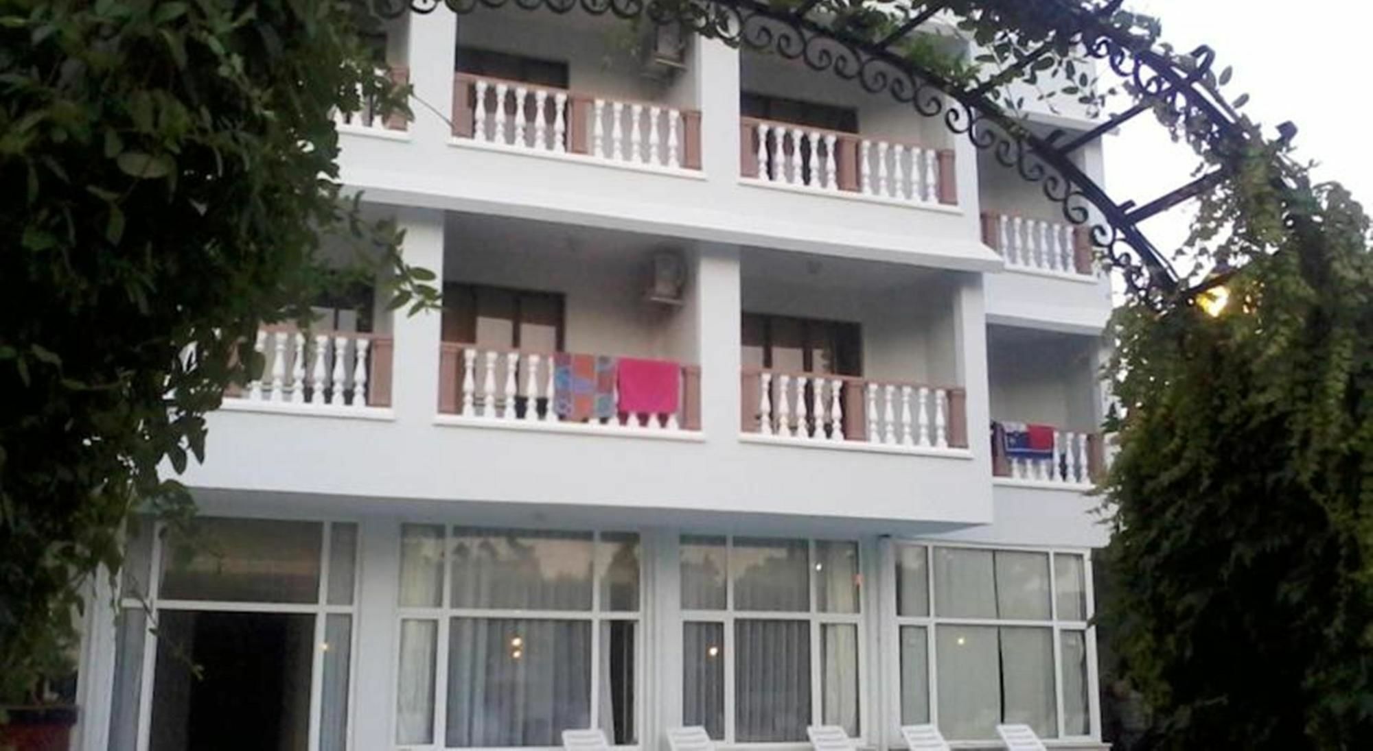 Unver Hotel Marmaris Bagian luar foto